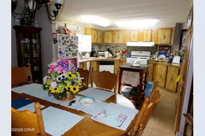 128 Joseph Circle, Southport, FL 32409 - Photo 8