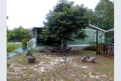 128 Joseph Circle, Southport, FL 32409 - Photo 20