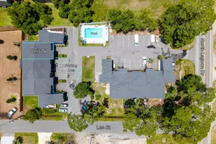 7125 N Lagoon Dr, Panama City, FL 32408 - Photo 2