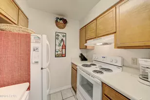 17614 Front Beach Rd, Panama City Beach, FL 32413 - Photo 10
