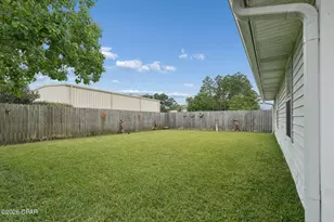 102 Heritage Cir, Panama City Beach, FL 32407 - Photo 32