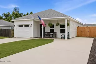 2723 Hyde Ave, Panama City, FL 32405 - Photo 2
