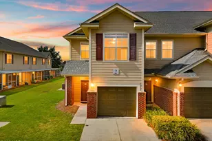 201 Baldwin Rowe Cir, Panama City, FL 32405 - Photo 1