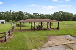 3701 Hwy 2, Graceville, FL 32440 - Photo 24