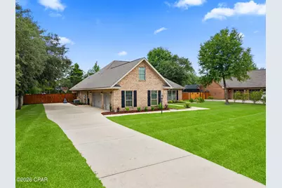 126 Lake Merial Boulevard, Southport, FL 32409 - Photo 4