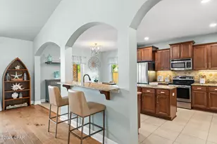 126 Lake Merial Blvd, Southport, FL 32409 - Photo 14
