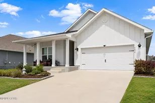 4894 Sweetspire Dr, Panama City, FL 32404 - Photo 2