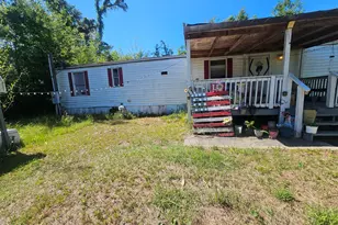 2314 E 17th St, Panama City, FL 32405 - Photo 2