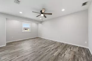 2504 W 21st St, Panama City, FL 32405 - Photo 16