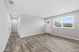 2504 W 21st St, Panama City, FL 32405 - Photo 8