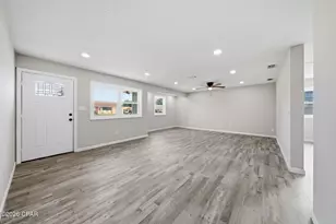 2504 W 21st St, Panama City, FL 32405 - Photo 4