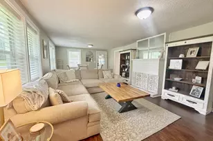 2959 Sylvia Dr, Marianna, FL 32446 - Photo 2