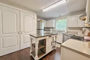 2959 Sylvia Dr, Marianna, FL 32446 - Photo 12
