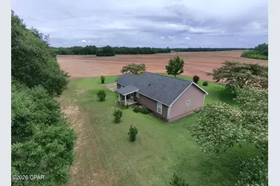 5904 Highway 77, Graceville, FL 32440 - Photo 2