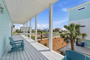 105 Circle Dr, Mexico Beach, FL 32456 - Photo 2