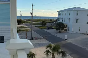 105 Circle Dr, Mexico Beach, FL 32456 - Photo 2