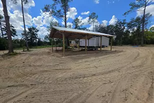562 Apalachicola Ave, Alford, FL 32420 - Photo 2