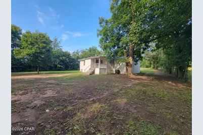 7213 Shady Grove Road, Grand Ridge, FL 32442 - Photo 18