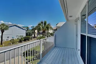 4 Villa Ct, Panama City Beach, FL 32413 - Photo 2