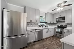1201 Carrin Dr, Tallahassee, FL 32311 - Photo 8