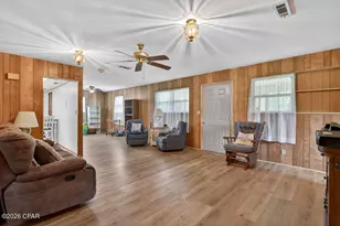 2527 Frost Ln, Chipley, FL 32428 - Photo 4