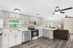 6012 Michelle Cir, Panama City, FL 32404 - Photo 8