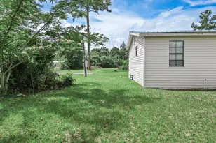 10461 NW 1st St, Bristol, FL 32321 - Photo 38