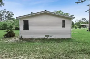 10461 NW 1st St, Bristol, FL 32321 - Photo 34