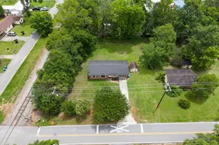 406 S Hubbard St, Bonifay, FL 32425 - Photo 10