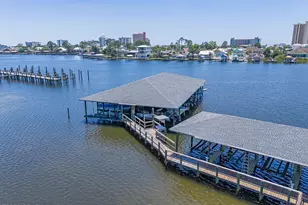7813 N Lagoon Dr, Panama City Beach, FL 32408 - Photo 32