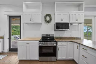 24197 NW Pine Tree Trl, Fountain, FL 32438 - Photo 14