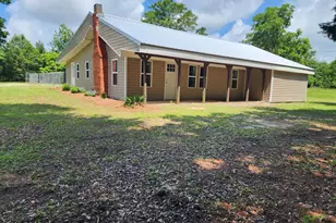 445 Florida 73, Marianna, FL 32448 - Photo 1