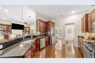 801 Clement Drive, Southport, FL 32409 - Photo 12