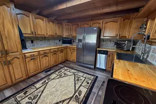 2638 Arpana Cir, Alford, FL 32420 - Photo 6