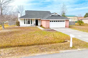 1010 Delaware Ave, Lynn Haven, FL 32444 - Photo 2