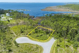900 Lanyard Ct, Panama City, FL 32404 - Photo 1