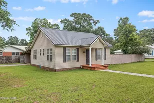 1016 10th Ave, Graceville, FL 32440 - Photo 2