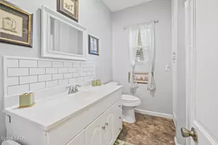 1016 10th Ave, Graceville, FL 32440 - Photo 14