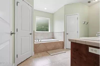 3995 Quail Avenue, Chipley, FL 32428 - Photo 20