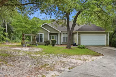 3995 Quail Avenue, Chipley, FL 32428 - Photo 1