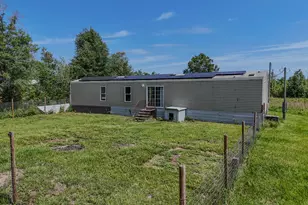 10626 Happyville Rd, Youngstown, FL 32466 - Photo 32