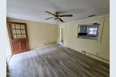 16895 Orange Street, Blountstown, FL 32424 - Photo 2
