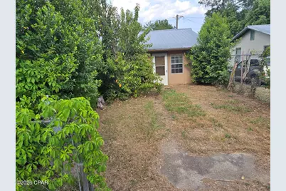 16895 Orange Street, Blountstown, FL 32424 - Photo 1