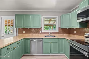 1103 Indiana Ave, Lynn Haven, FL 32444 - Photo 10