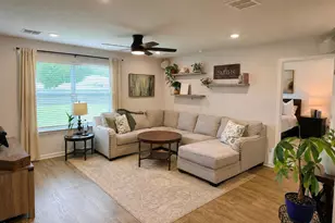 283 Ryder Ln, Panama City, FL 32404 - Photo 2