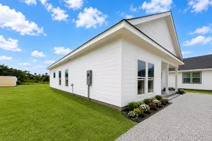126 Gulf Terrace Ln, Port Saint Joe, FL 32456 - Photo 2