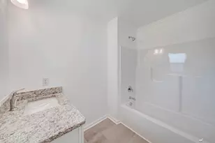 306 Penny Ct, Panama City, FL 32401 - Photo 8