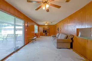 2555 Hollister Rd, Marianna, FL 32446 - Photo 16