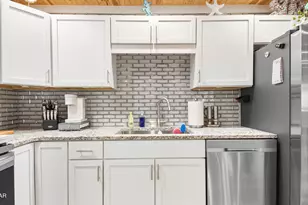 7013 S Lagoon Dr, Panama City Beach, FL 32408 - Photo 16