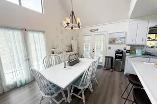 2609 Arpana Cir, Alford, FL 32420 - Photo 12